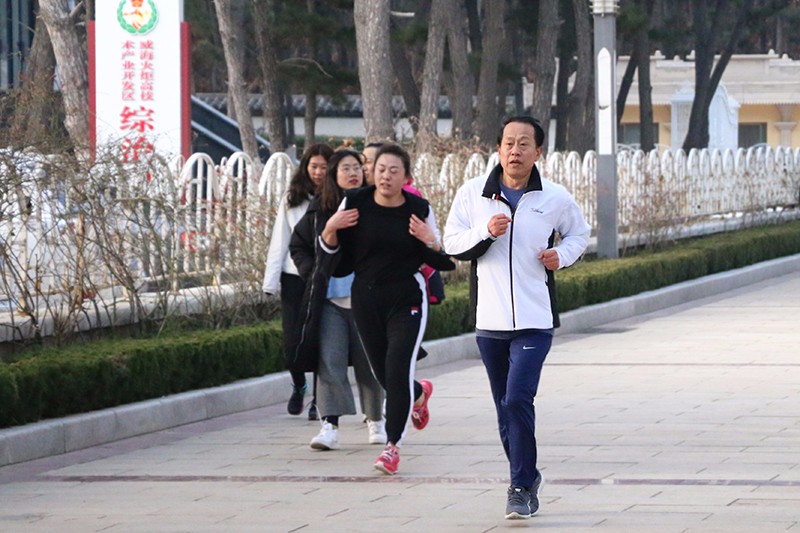 聯(lián)橋集團(tuán)2019春季越野賽燃情開賽(圖2) 聯(lián)橋集團(tuán)2019春季越野賽燃情開賽(圖2)