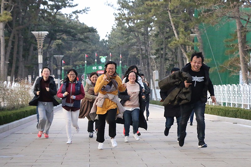 聯(lián)橋集團(tuán)2019春季越野賽燃情開賽(圖19) 聯(lián)橋集團(tuán)2019春季越野賽燃情開賽(圖19)