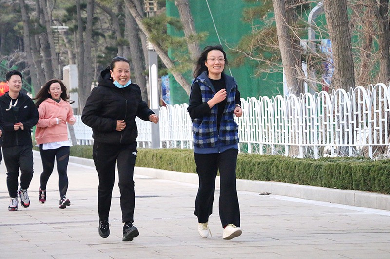 聯(lián)橋集團(tuán)2019春季越野賽燃情開賽(圖20) 聯(lián)橋集團(tuán)2019春季越野賽燃情開賽(圖20)