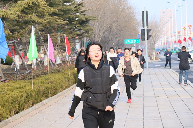 聯(lián)橋集團(tuán)2019春季越野賽燃情開賽(圖30) 聯(lián)橋集團(tuán)2019春季越野賽燃情開賽(圖30)