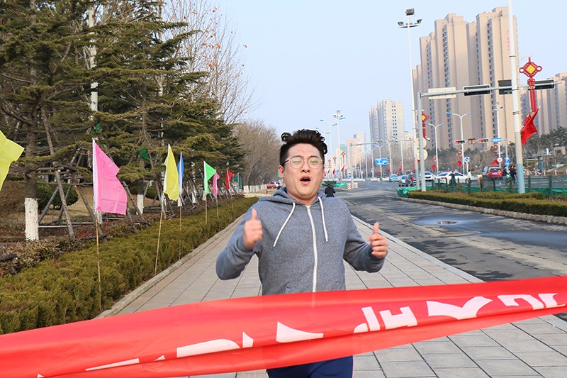 聯(lián)橋集團(tuán)2019春季越野賽燃情開賽(圖36) 聯(lián)橋集團(tuán)2019春季越野賽燃情開賽(圖36)