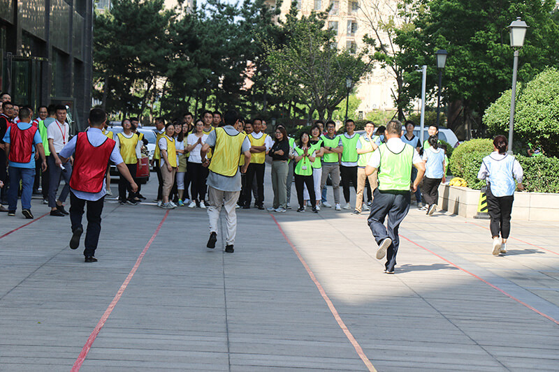 聯(lián)橋集團黨委舉辦【光耀先鋒 “新新”向榮】主題黨建活動(圖7)