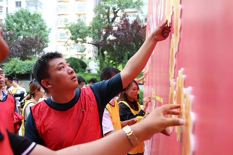 聯(lián)橋集團黨委舉辦【光耀先鋒 “新新”向榮】主題黨建活動(圖14)