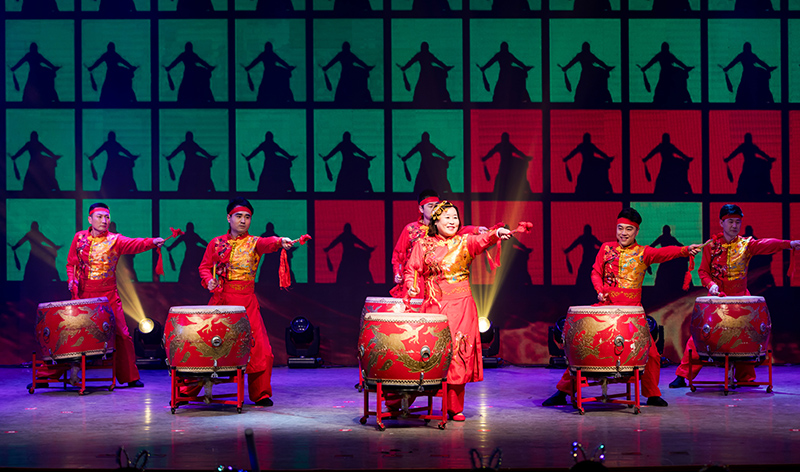 歡欣鼓舞迎新春，滿懷豪情攀高峰 | 聯(lián)橋集團(tuán)2020迎新春聯(lián)歡晚會(huì)激情開演(圖30)