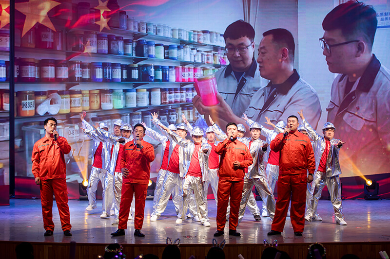 歡欣鼓舞迎新春，滿懷豪情攀高峰 | 聯(lián)橋集團(tuán)2020迎新春聯(lián)歡晚會(huì)激情開演(圖35)