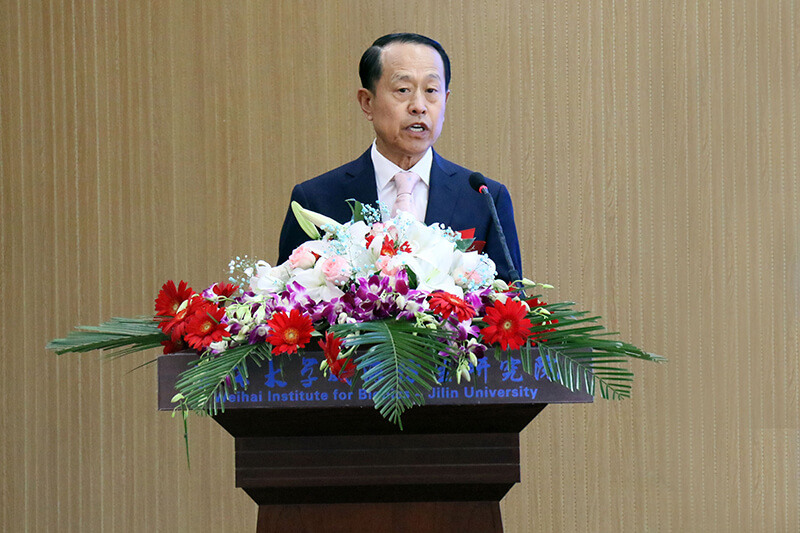 聯(lián)橋集團黨委書記、董事長慕镕鍵當選為吉林大學威海校友會首任會長(圖8)