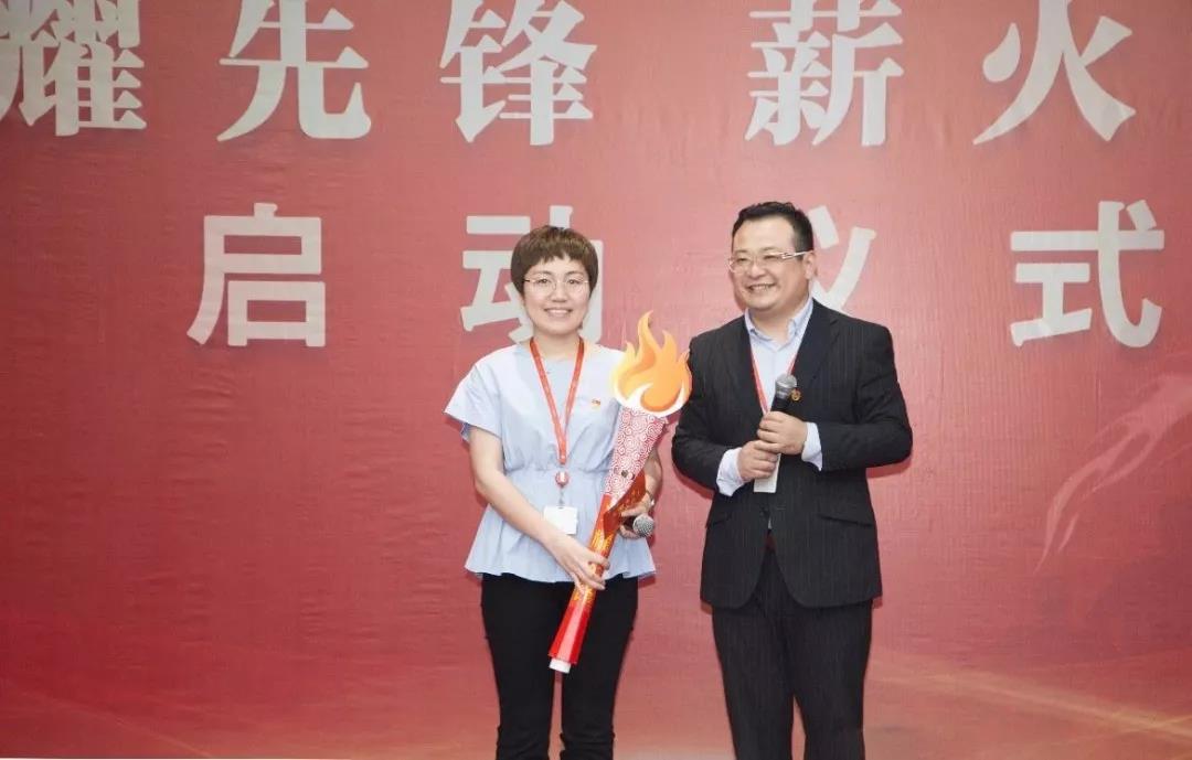 光耀先鋒  薪火接力 傳遞先鋒精神，開拓全新事業(yè)   張建軍—葉根源(圖1)